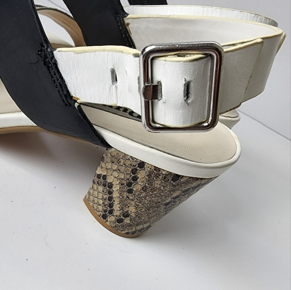 ⭐️40% Off⭐️ Dune London Joro Snakeskin Sandal - Picture 6 of 10